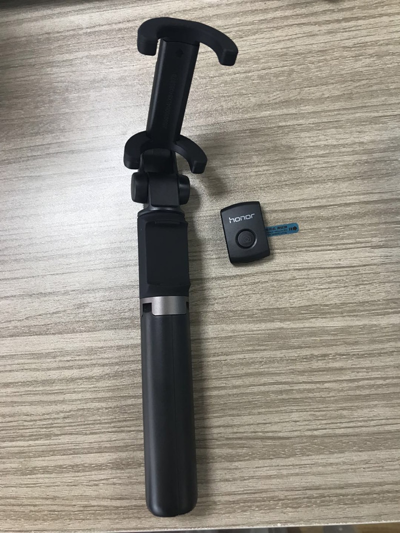 Wireless Bluetooth Telescopic Selfie Stick